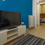 M In Διαμέρισμα